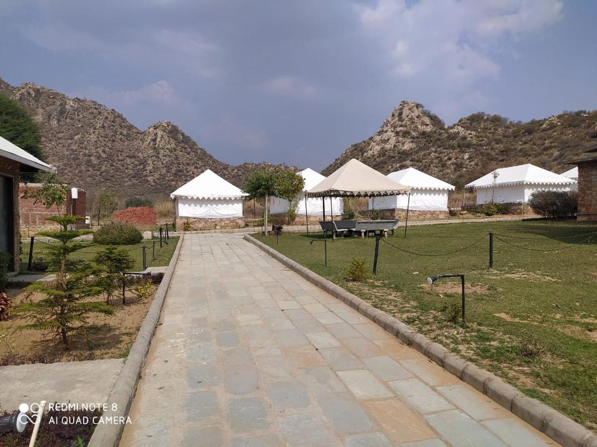 Grass Field Valley Resort Τζαϊπούρ Εξωτερικό φωτογραφία