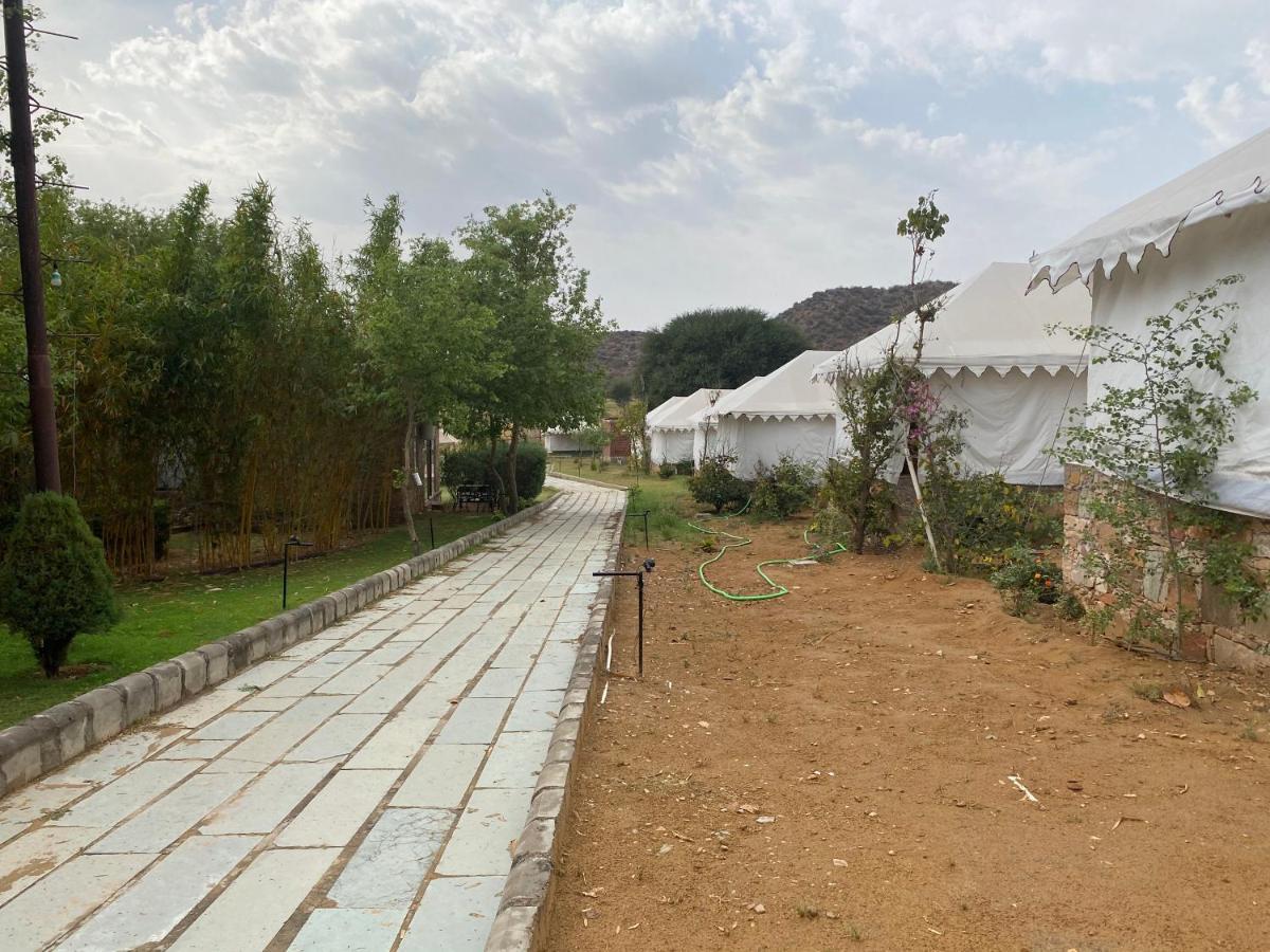 Grass Field Valley Resort Τζαϊπούρ Εξωτερικό φωτογραφία