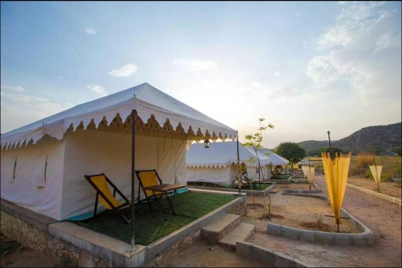 Grass Field Valley Resort Τζαϊπούρ Εξωτερικό φωτογραφία
